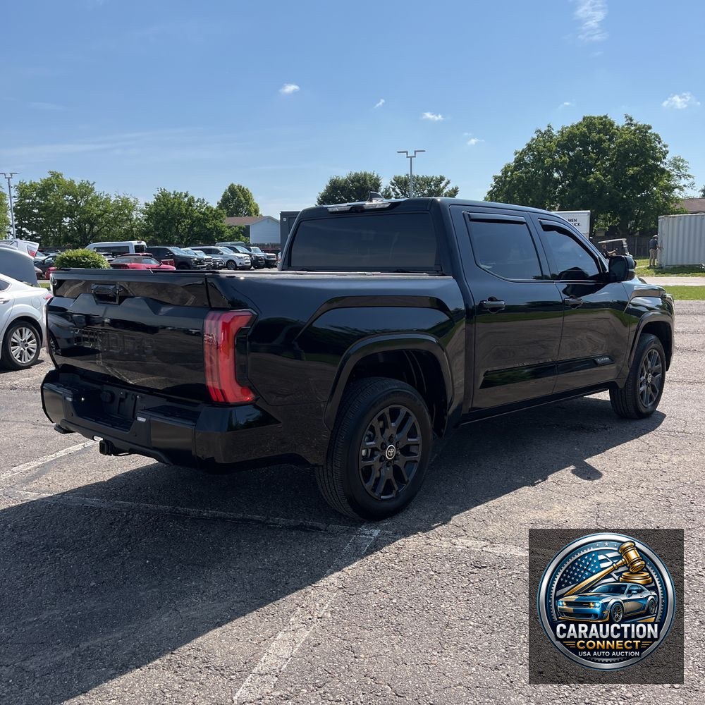 2024 Toyota Tundra Platinum HV