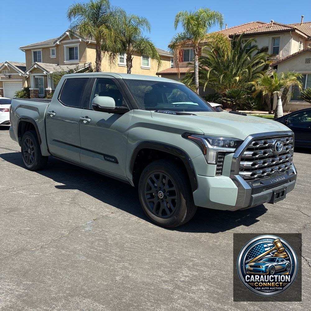 2024 Toyota Tundra Platinum HV