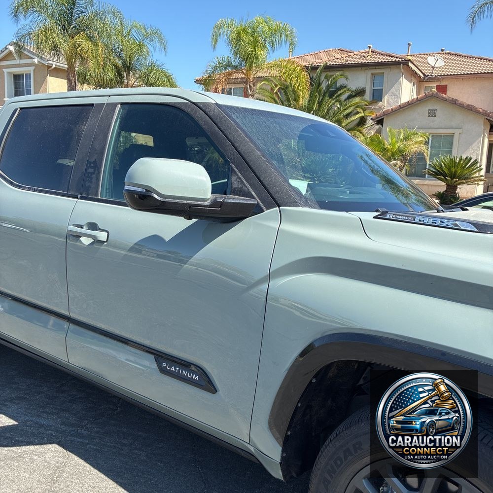 2024 Toyota Tundra Platinum HV