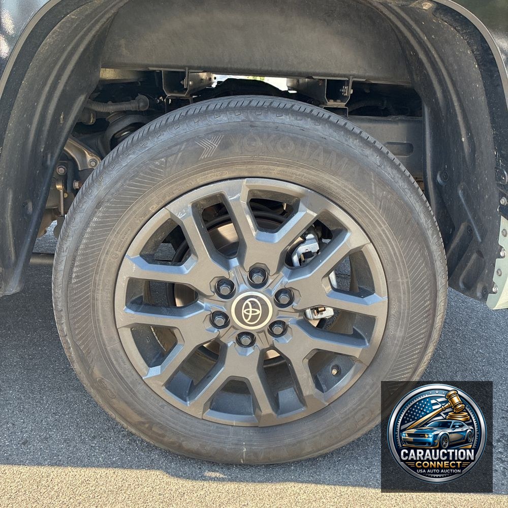 2024 Toyota Tundra Platinum HV
