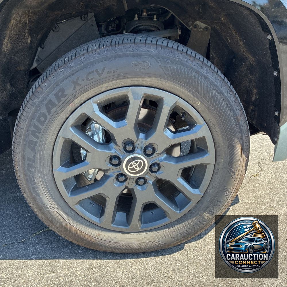 2024 Toyota Tundra Platinum HV