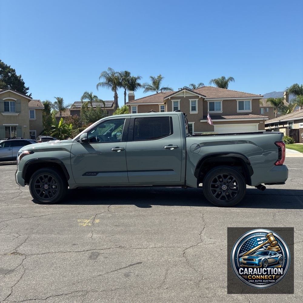 2024 Toyota Tundra Platinum HV