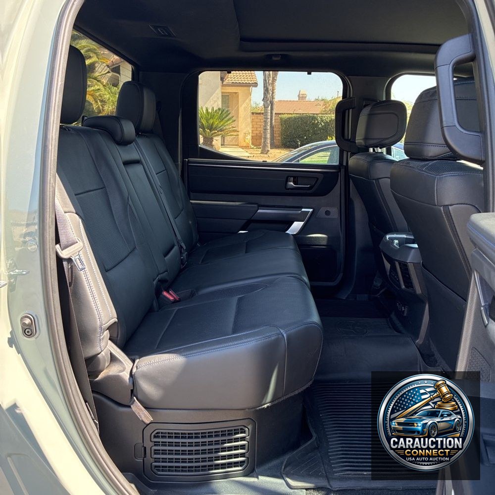 2024 Toyota Tundra Platinum HV