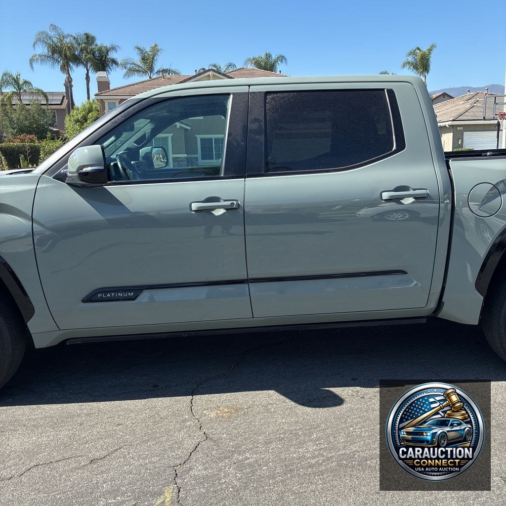 2024 Toyota Tundra Platinum HV