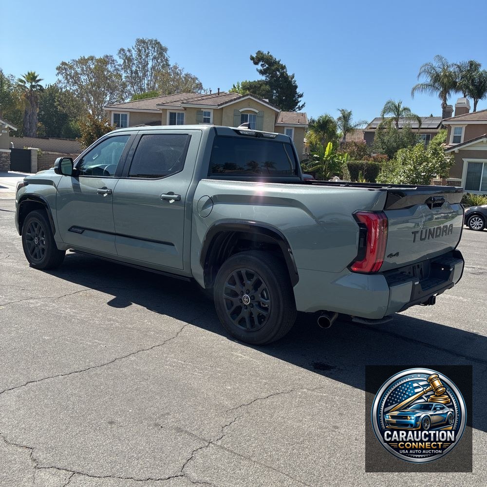 2024 Toyota Tundra Platinum HV