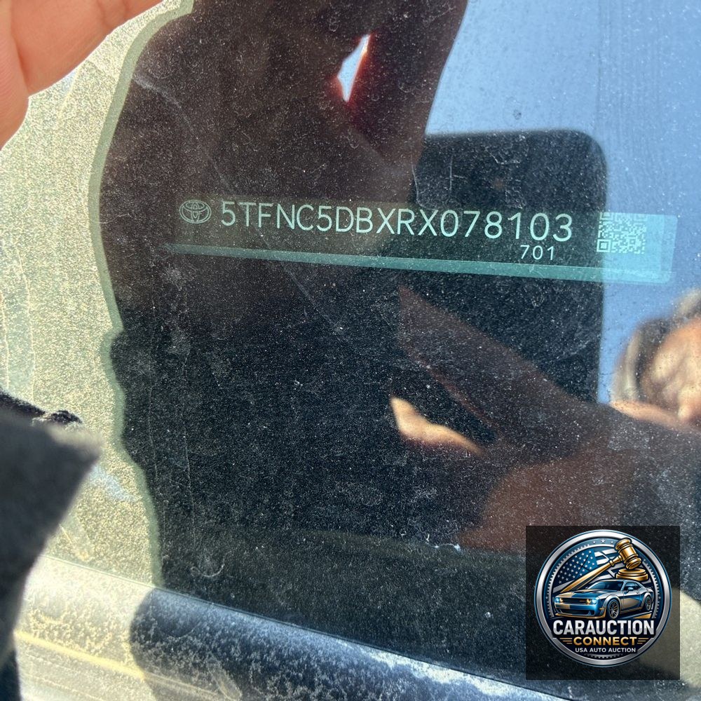 2024 Toyota Tundra Platinum HV