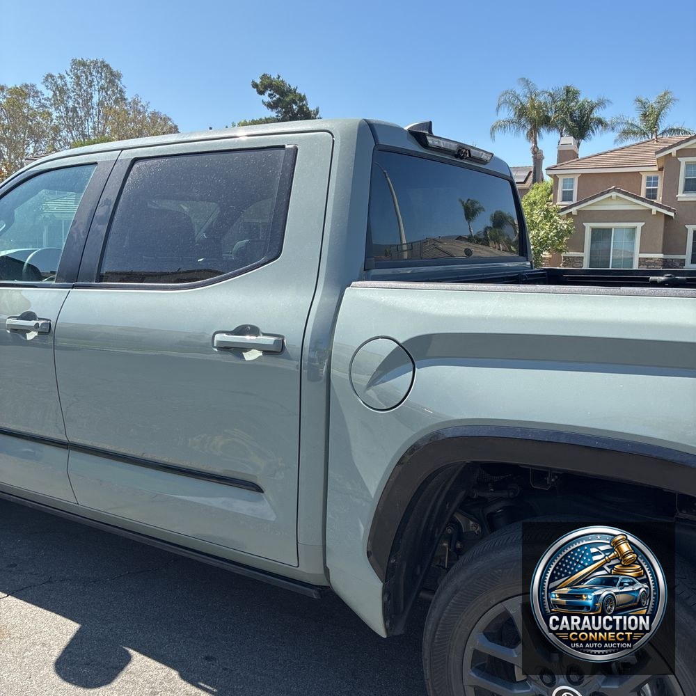 2024 Toyota Tundra Platinum HV