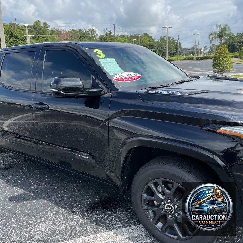 2023 Toyota Tundra Platinum HV