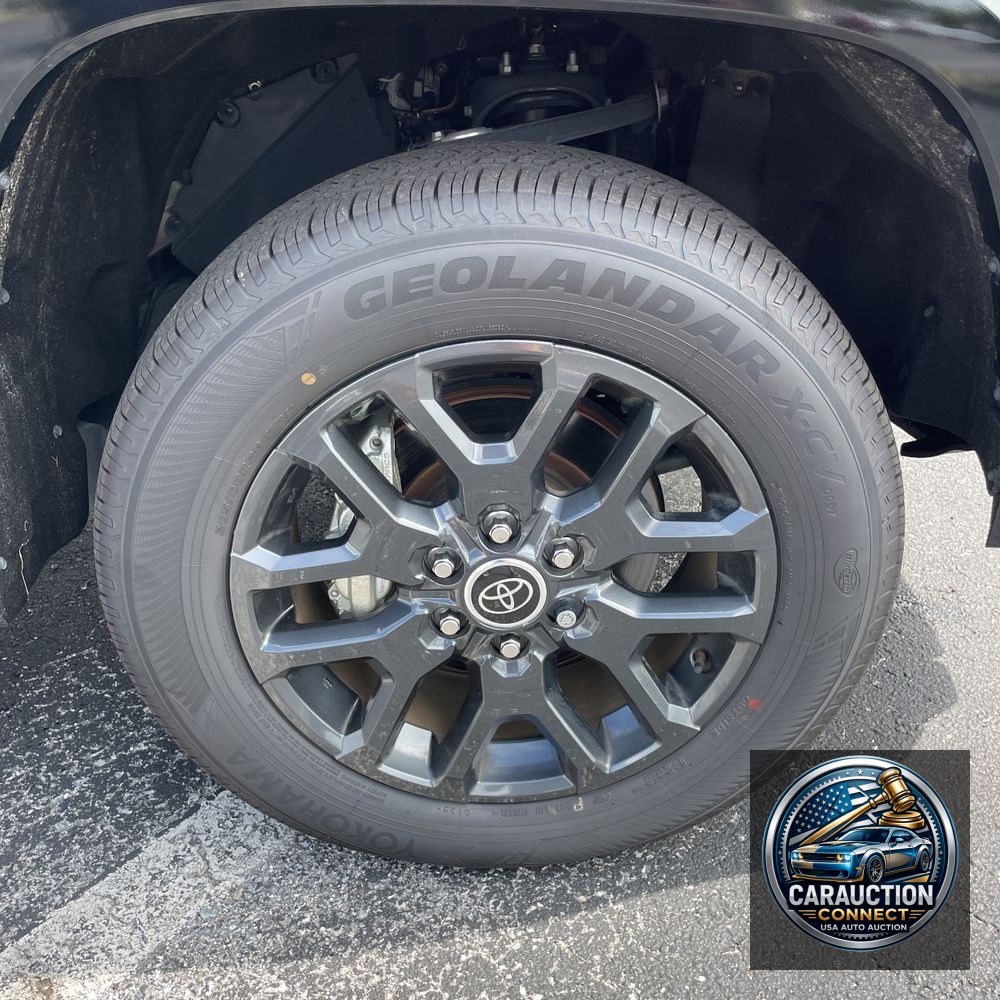 2023 Toyota Tundra Platinum HV
