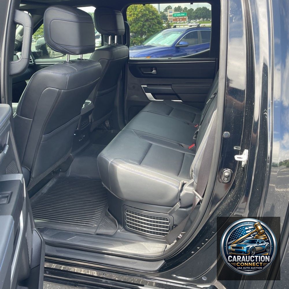 2023 Toyota Tundra Platinum HV