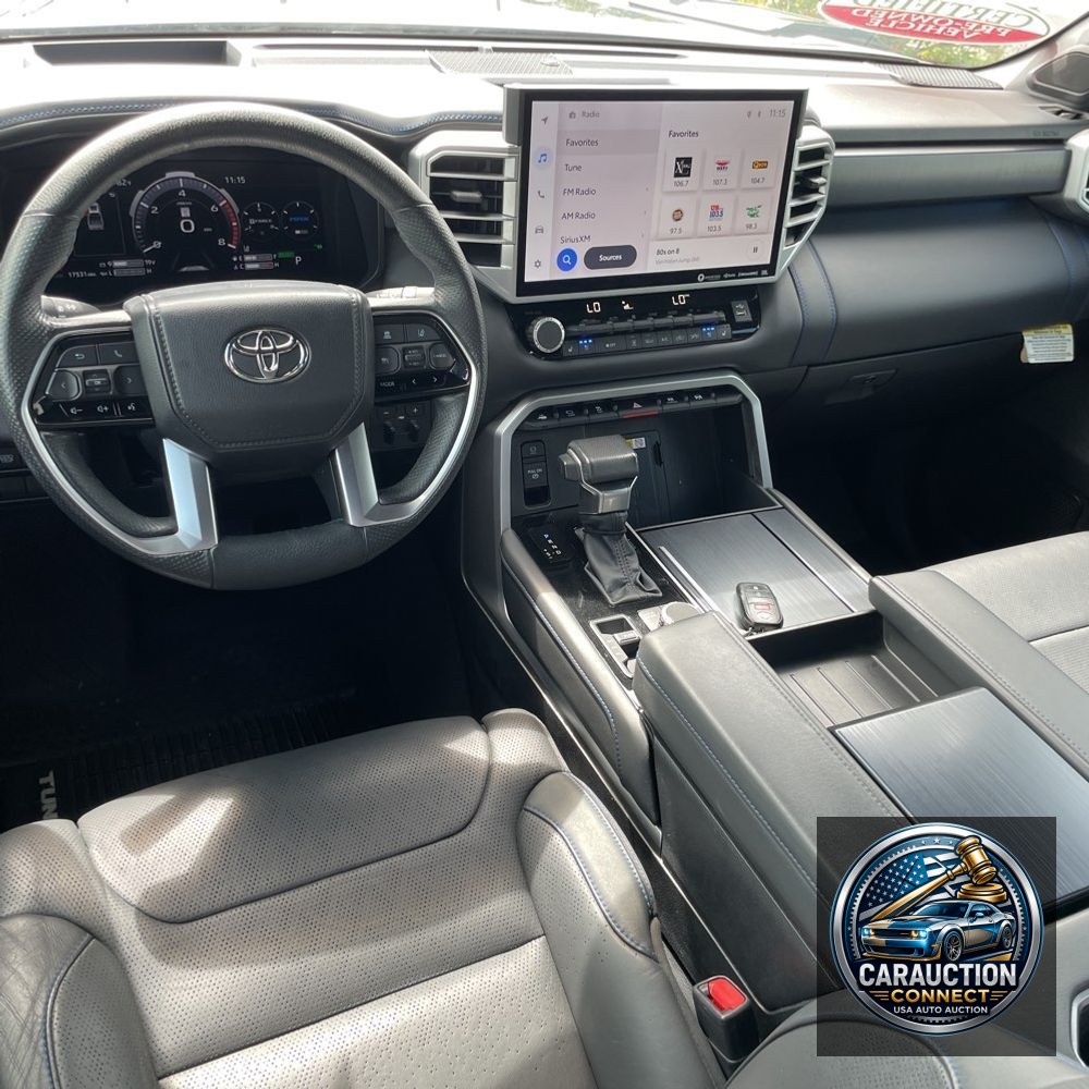 2023 Toyota Tundra Platinum HV