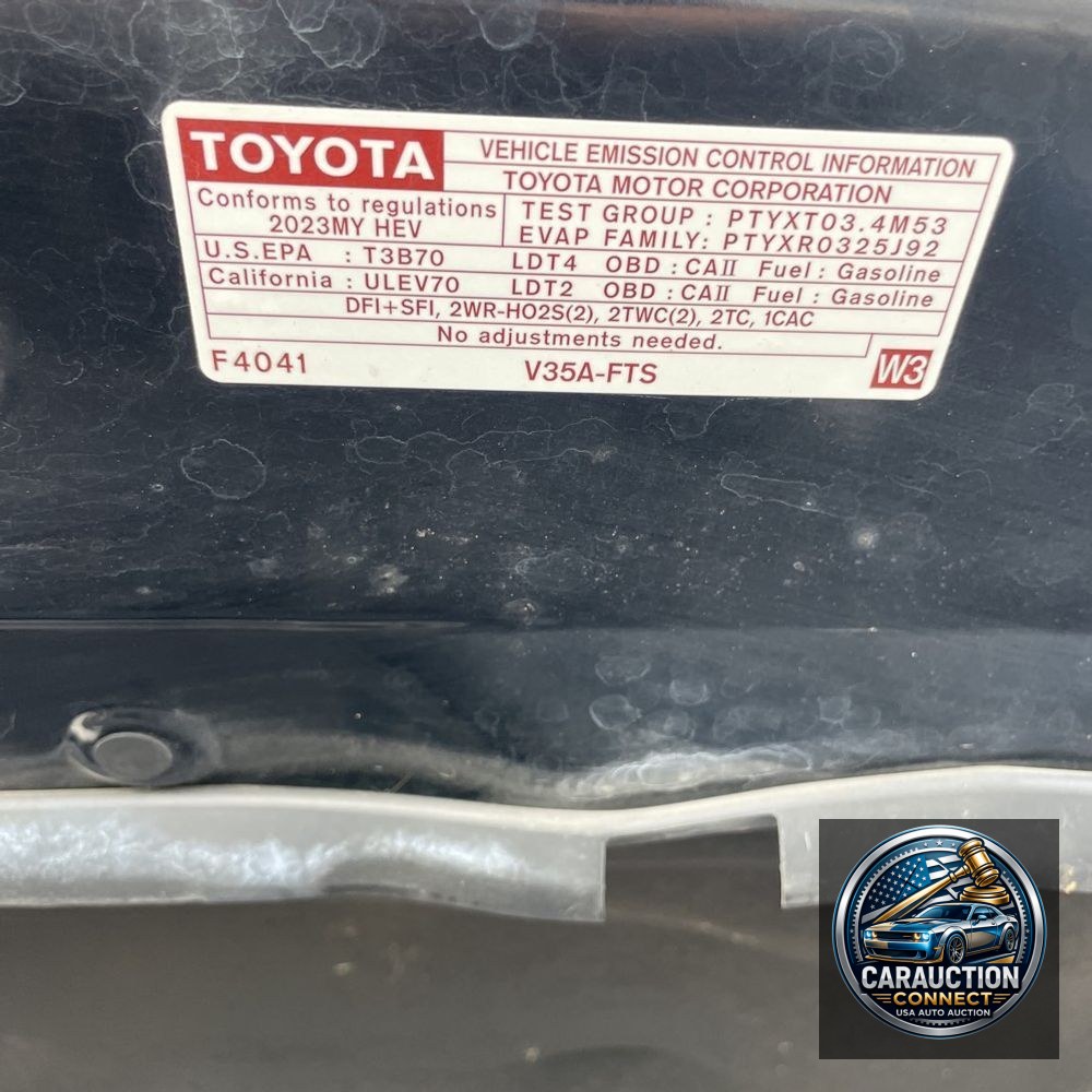 2023 Toyota Tundra Platinum HV