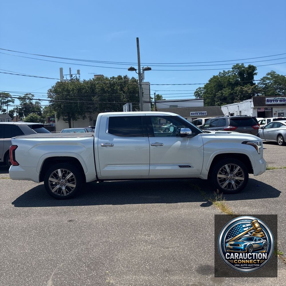 2022 Toyota Tundra Capstone HV