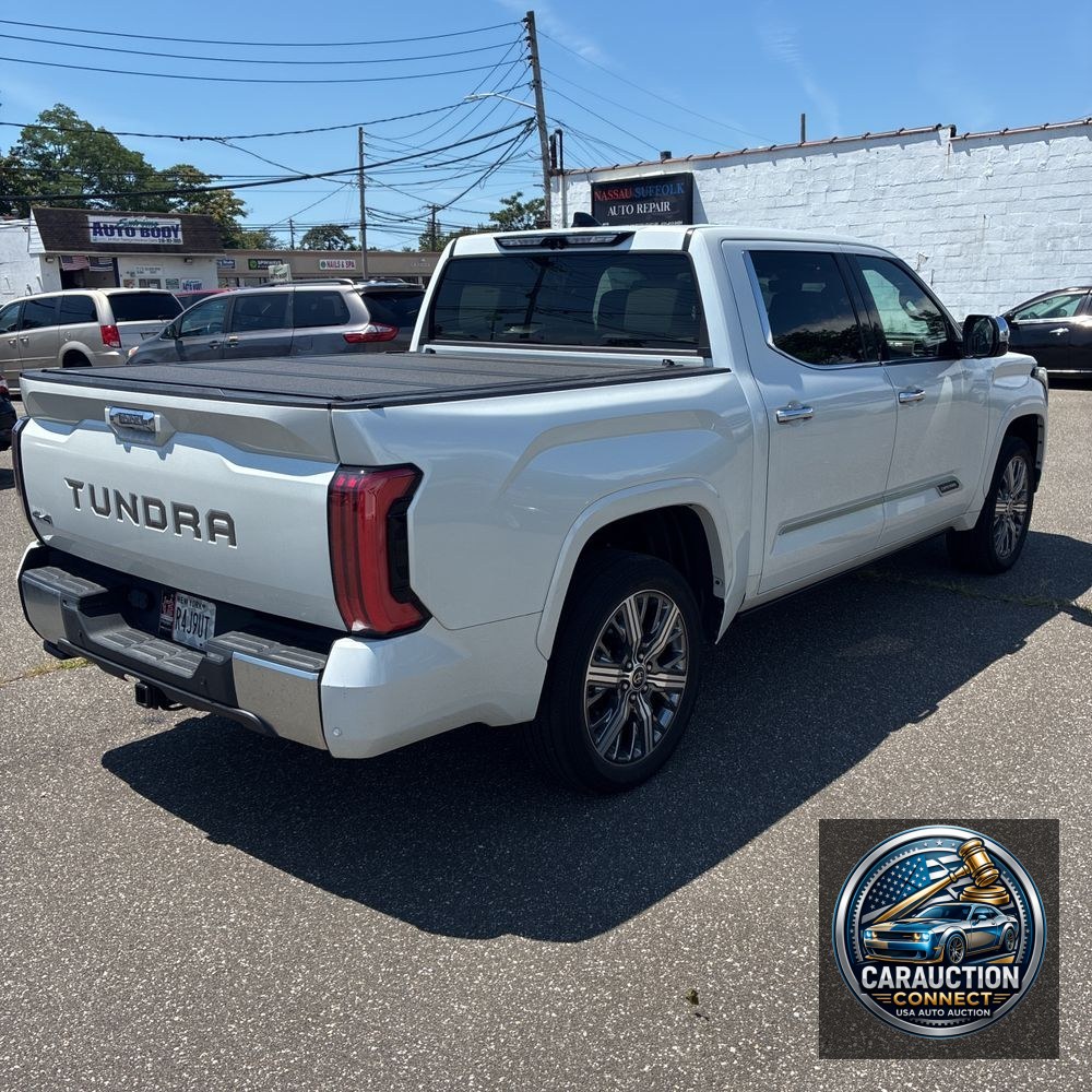2022 Toyota Tundra Capstone HV