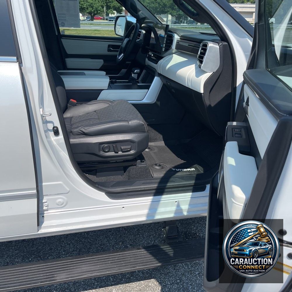 2024 Toyota Tundra Capstone HV