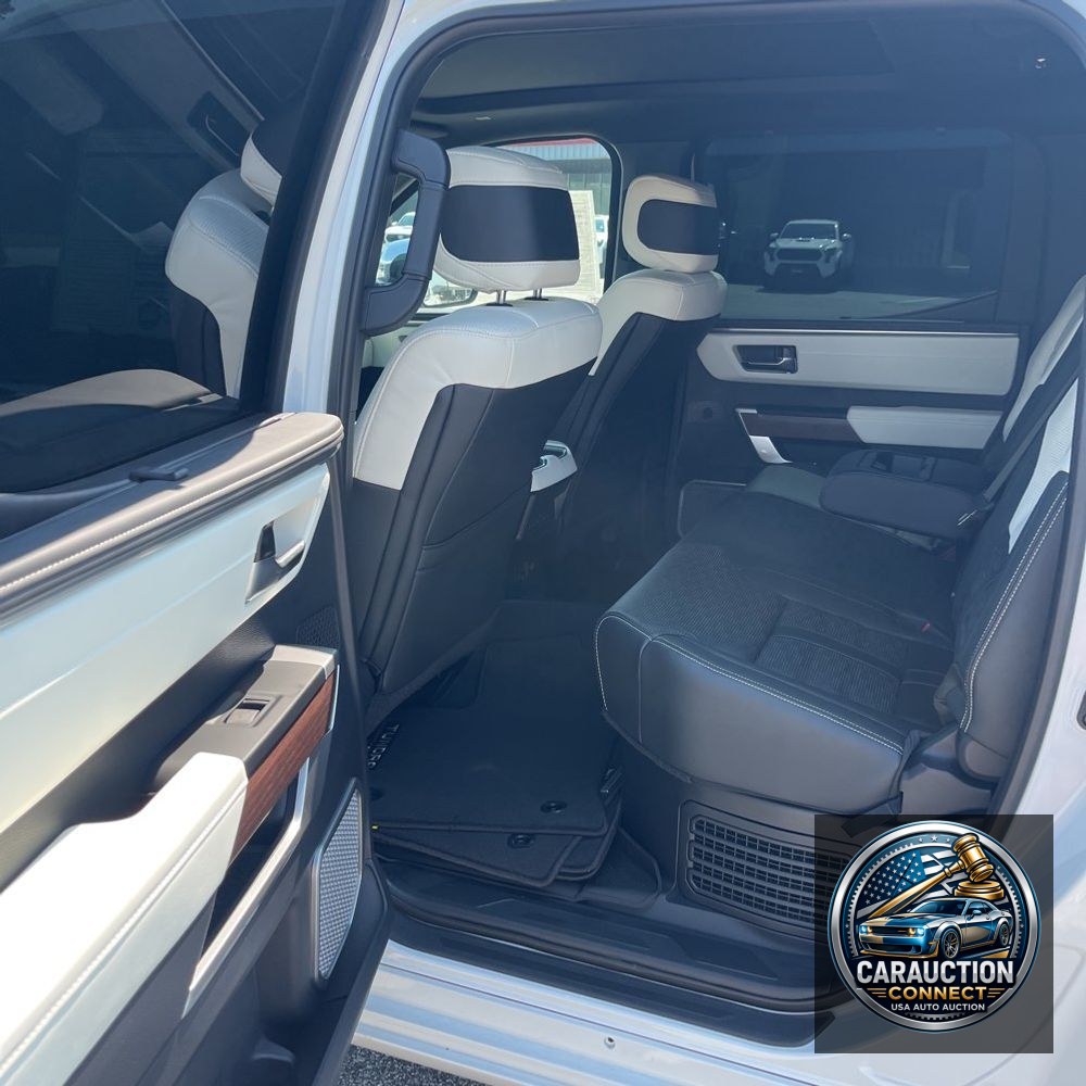 2024 Toyota Tundra Capstone HV