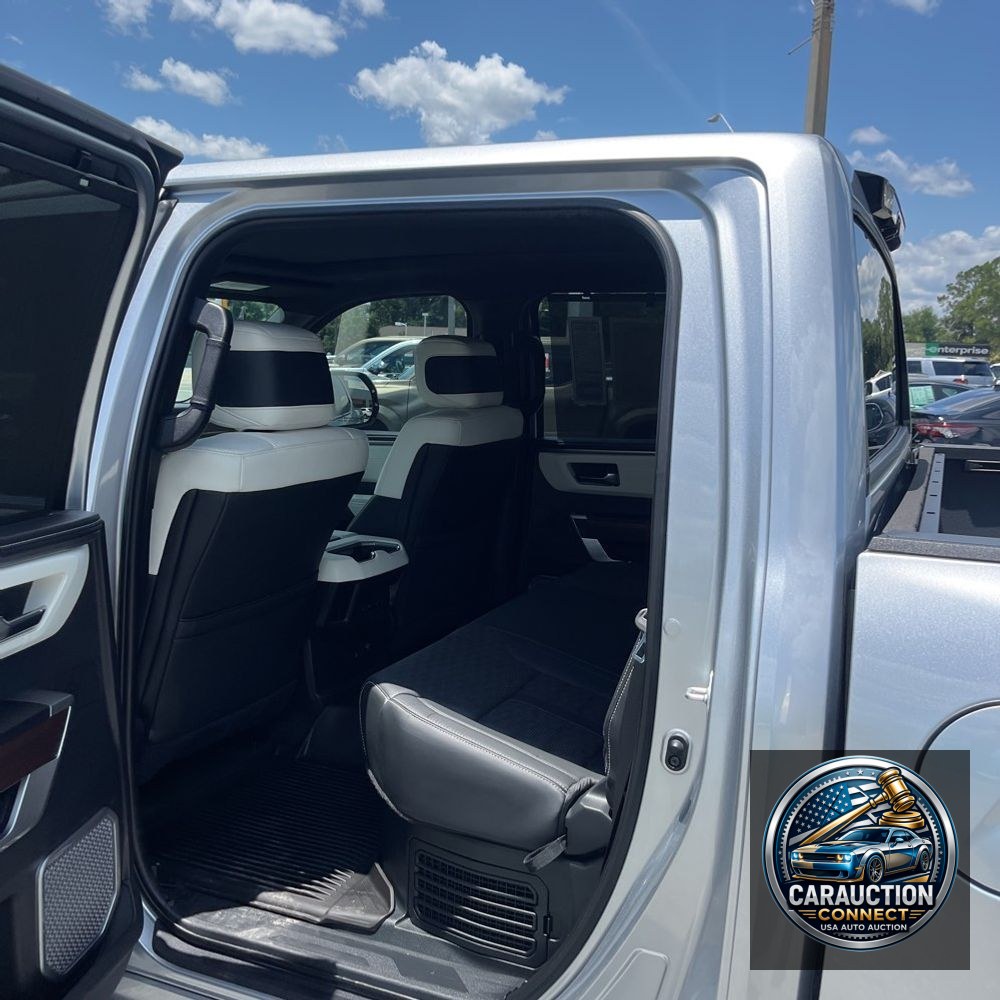 2024 Toyota Tundra Capstone HV