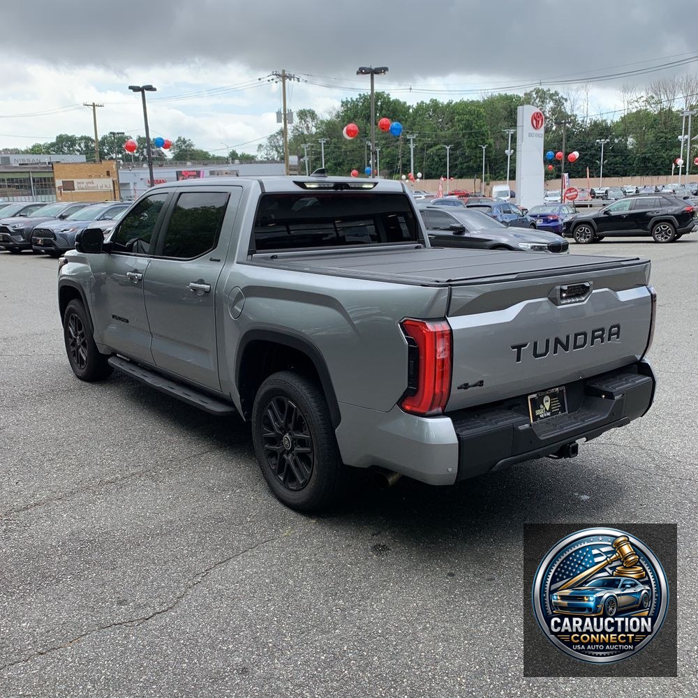 2024 Toyota Tundra Limited HV