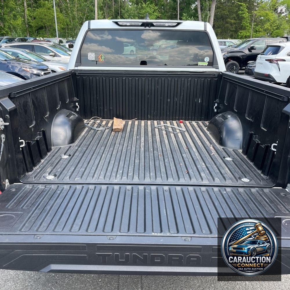 2024 Toyota Tundra Limited HV