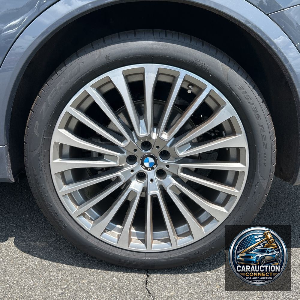 2025 BMW X7 XDrive40i