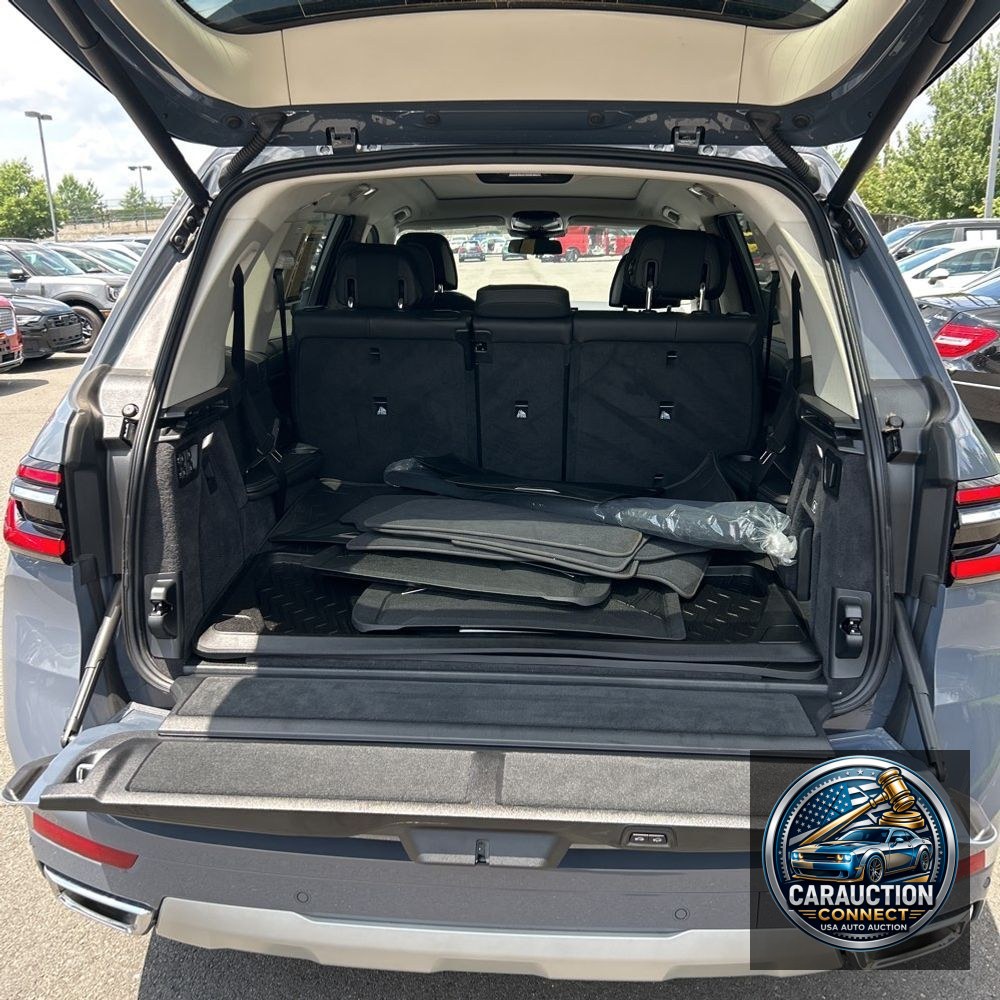 2025 BMW X7 XDrive40i