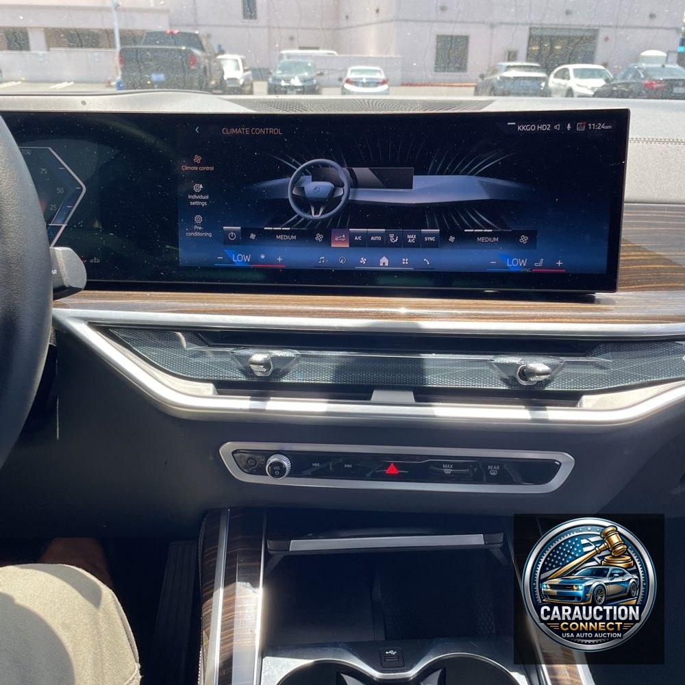 2025 BMW X7 XDrive40i