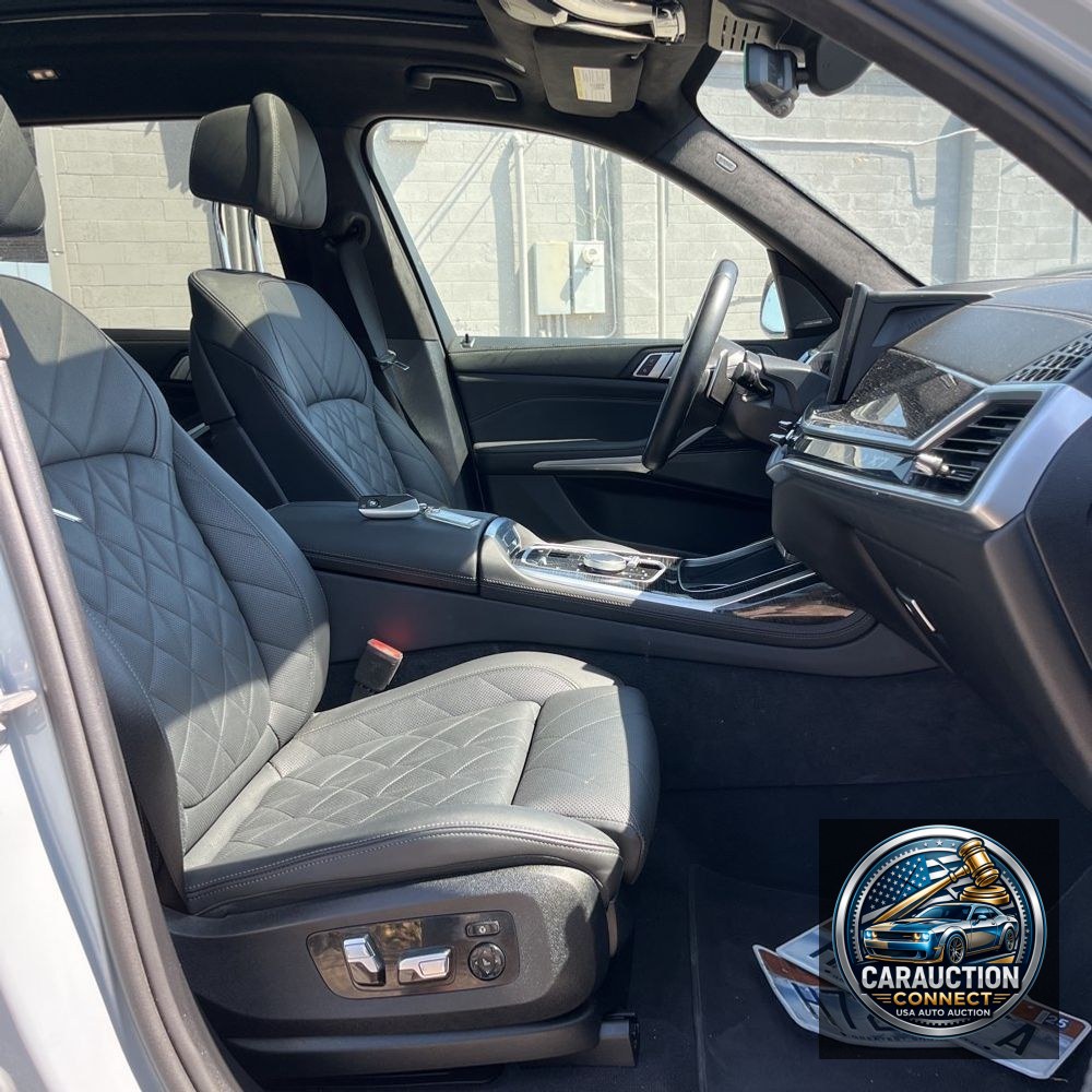 2024 BMW X7 XDrive40i