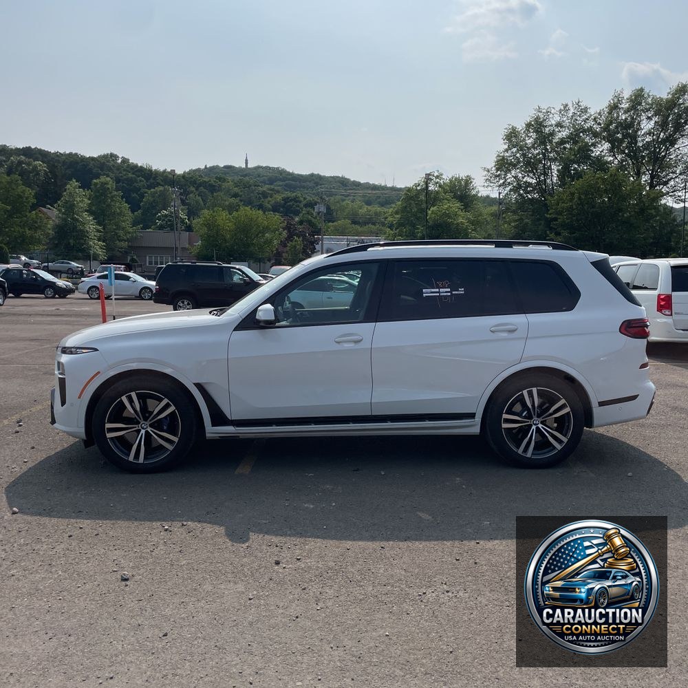 2025 BMW X7 XDrive40i