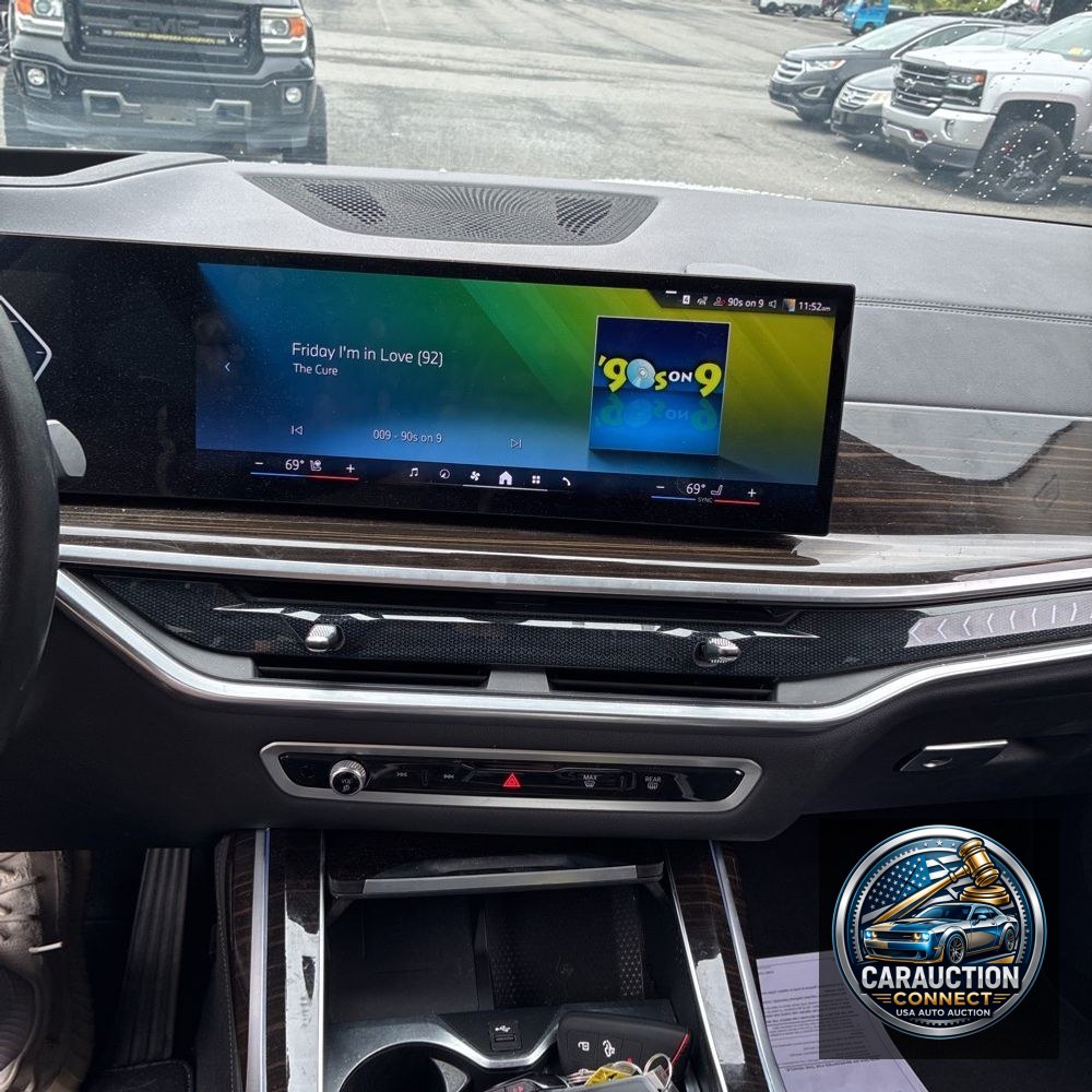 2024 BMW X7 XDrive40i
