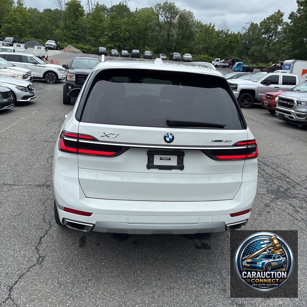 2024 BMW X7 XDrive40i