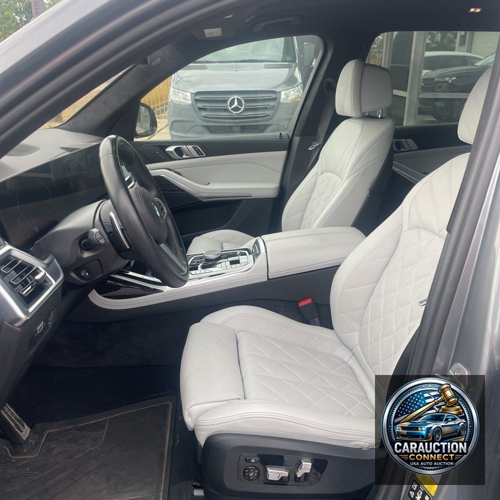 2023 BMW X7 XDrive40i