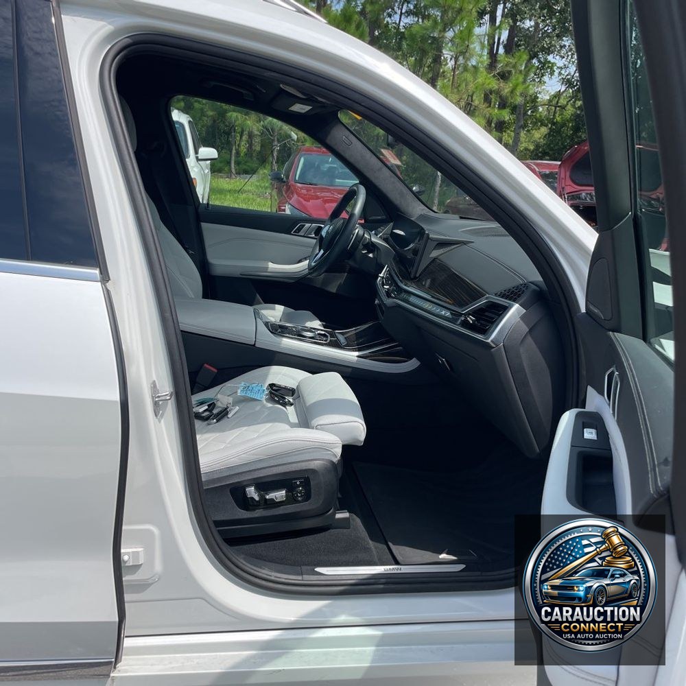 2024 BMW X7 XDrive40i