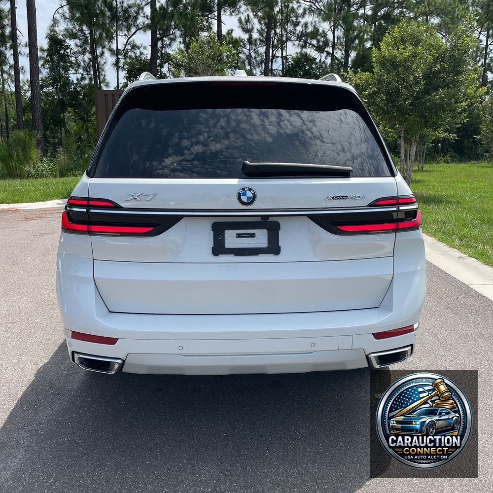 2024 BMW X7 XDrive40i