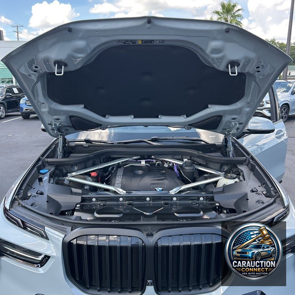 2025 BMW X7 XDrive40i