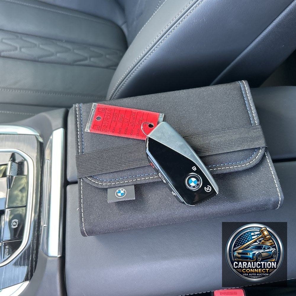 2025 BMW X7 XDrive40i