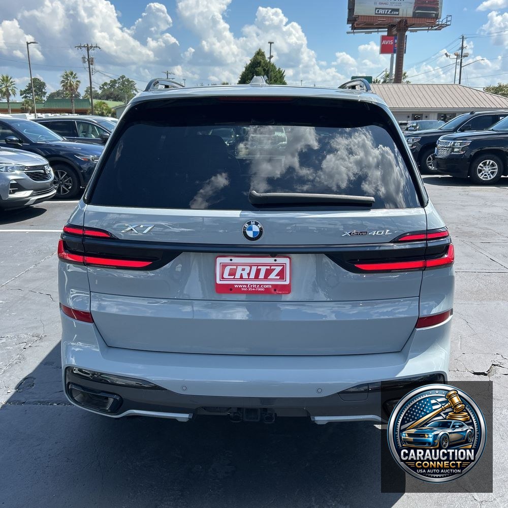 2025 BMW X7 XDrive40i