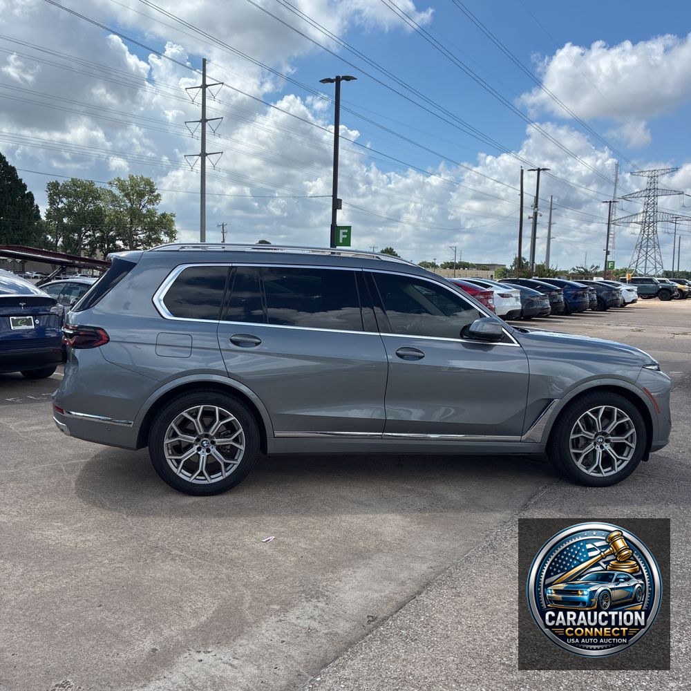 2025 BMW X7 XDrive40i