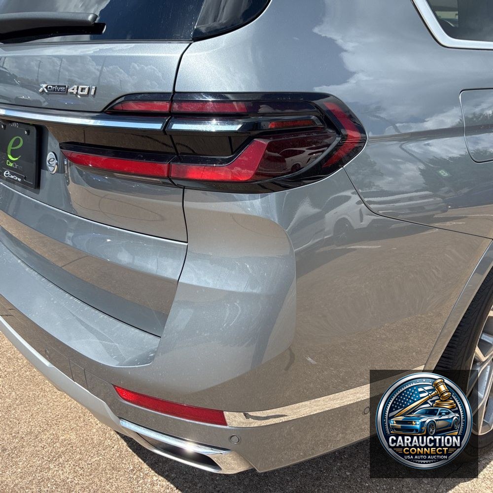 2025 BMW X7 XDrive40i