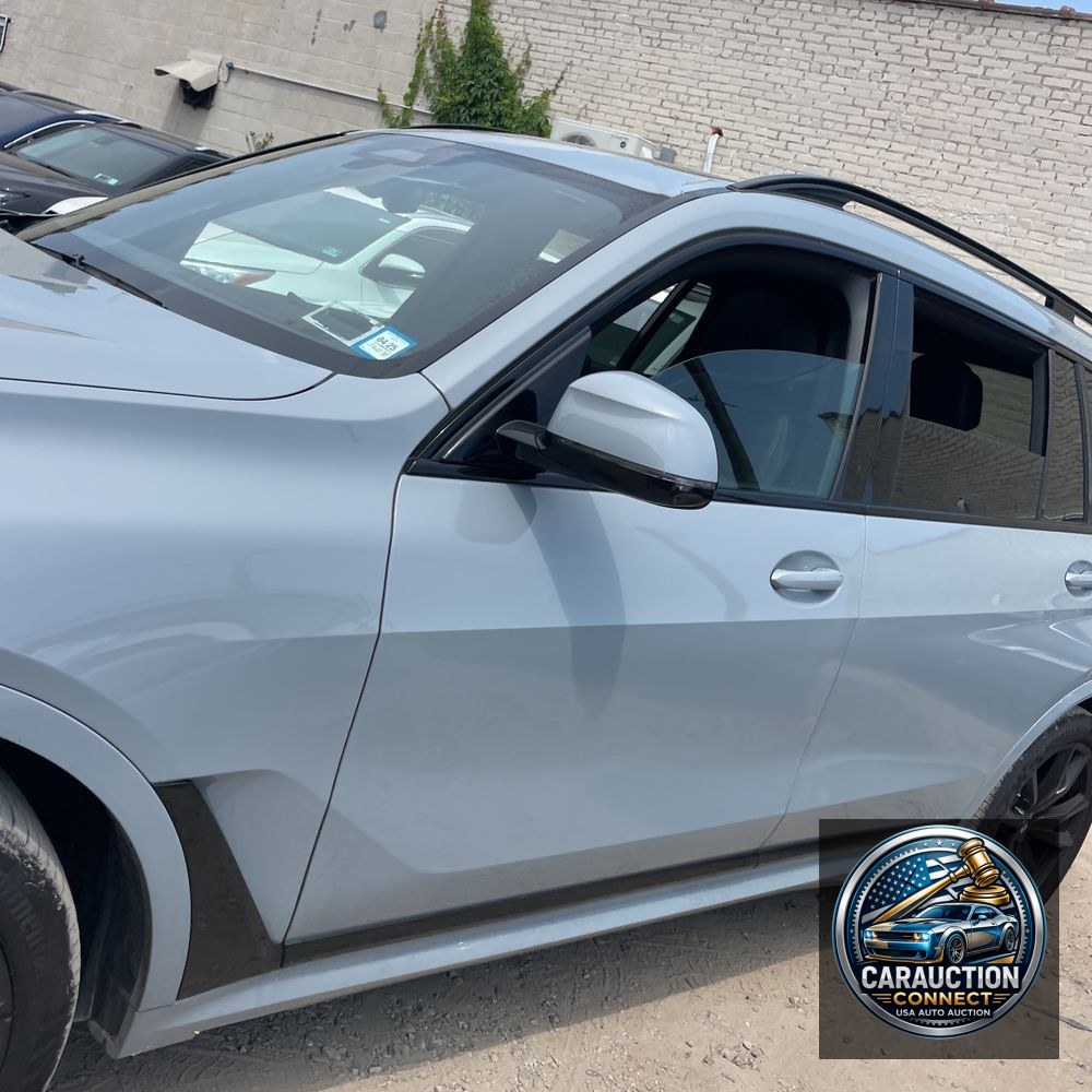 2023 BMW X7 XDrive40i