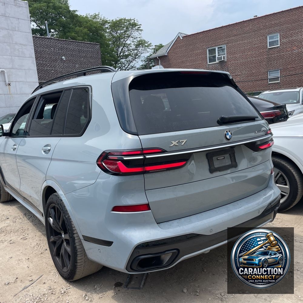 2023 BMW X7 XDrive40i
