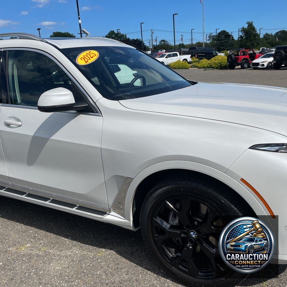 2025 BMW X7 XDrive40i