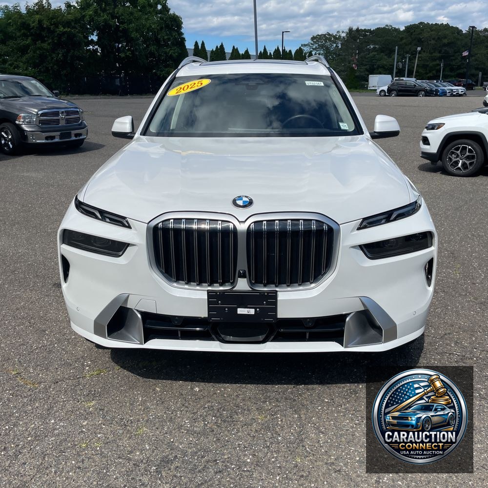 2025 BMW X7 XDrive40i