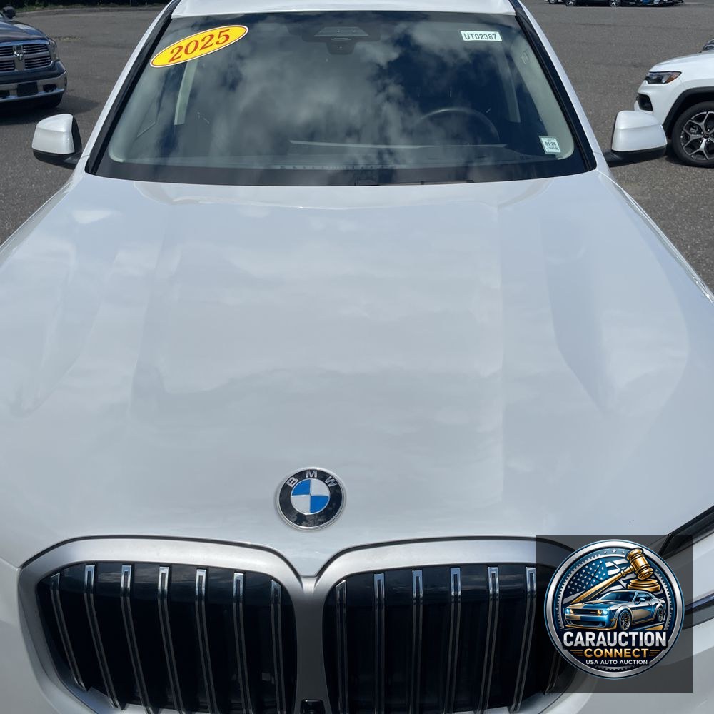 2025 BMW X7 XDrive40i