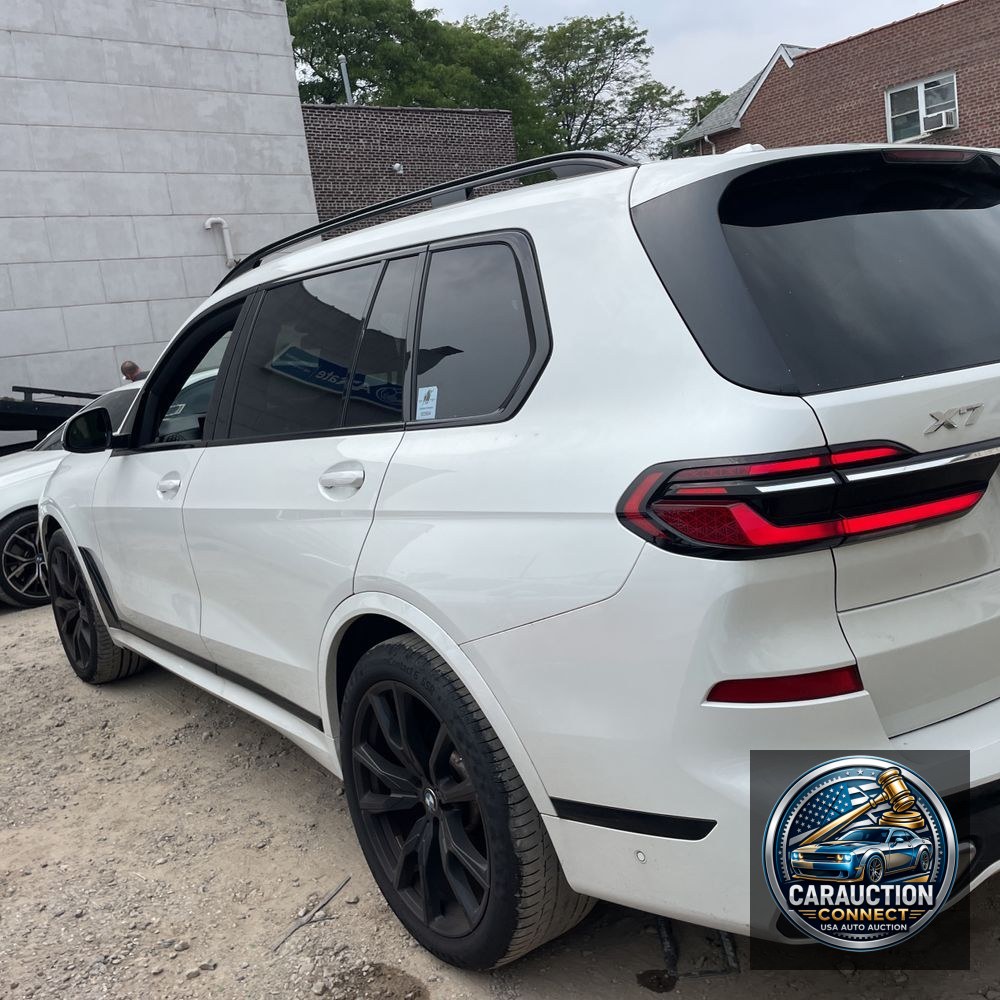 2023 BMW X7 XDrive40i
