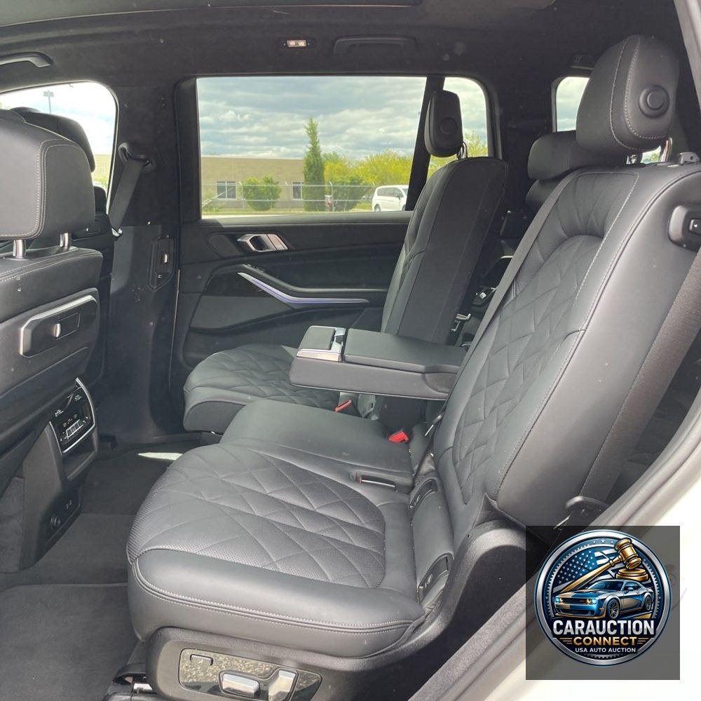2024 BMW X7 XDrive40i