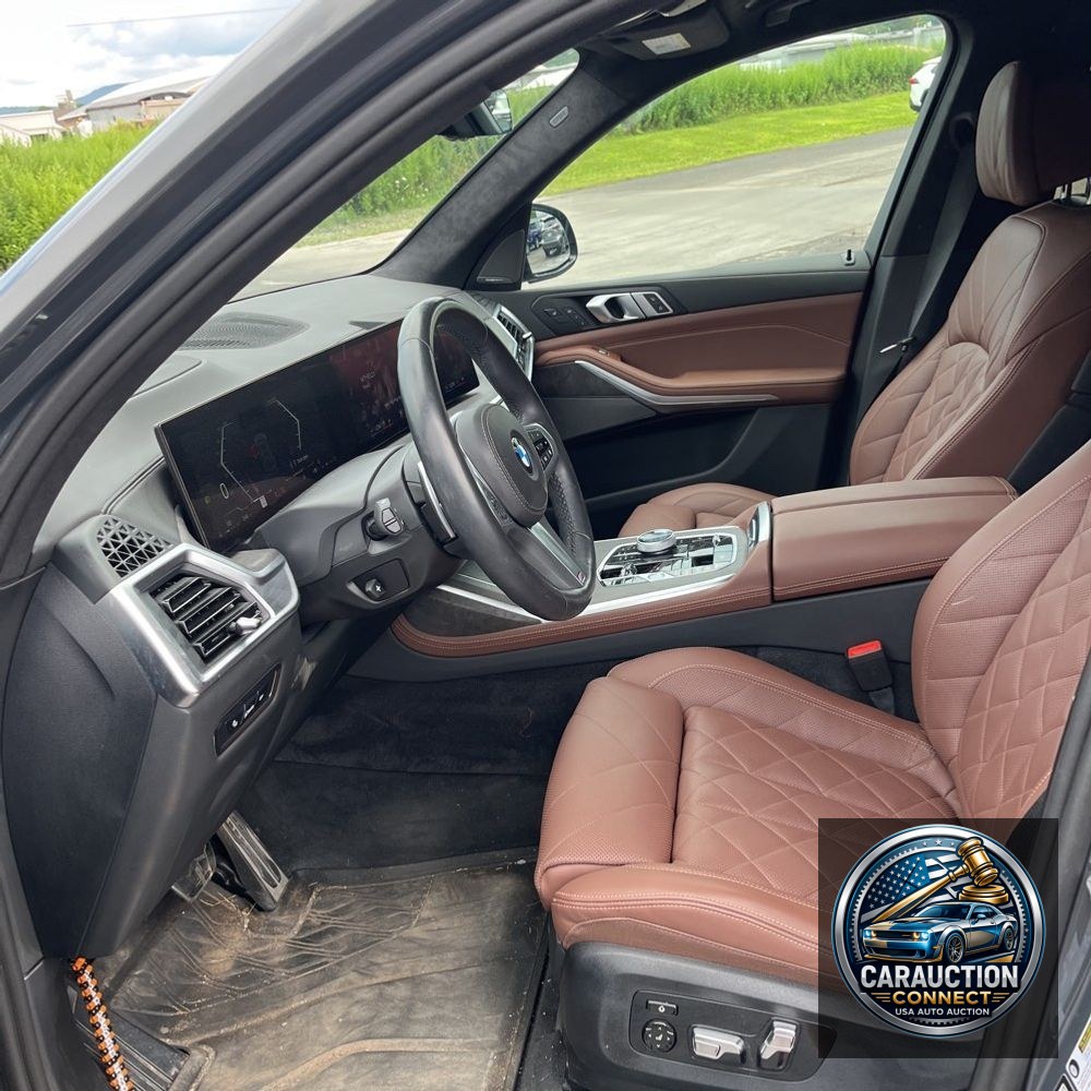 2025 BMW X7 XDrive40i
