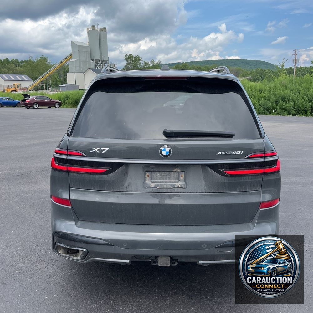 2025 BMW X7 XDrive40i