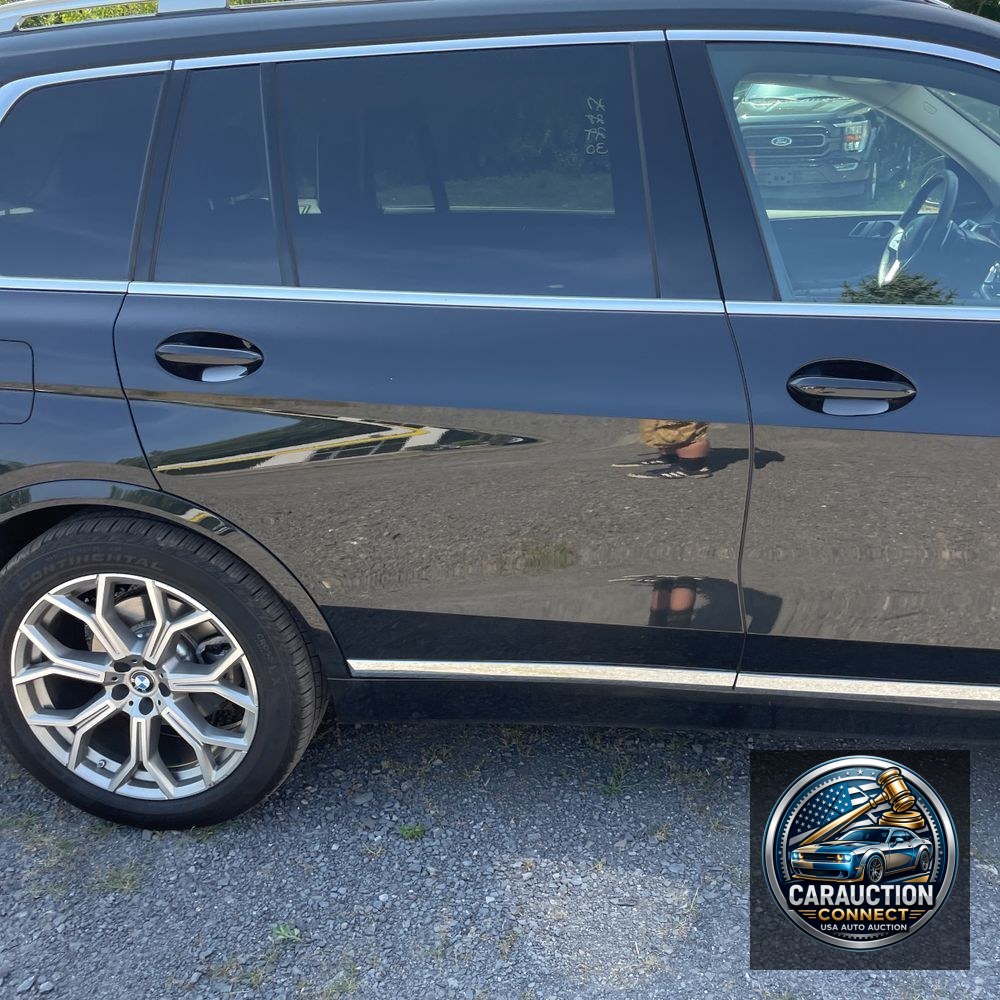 2025 BMW X7 XDrive40i