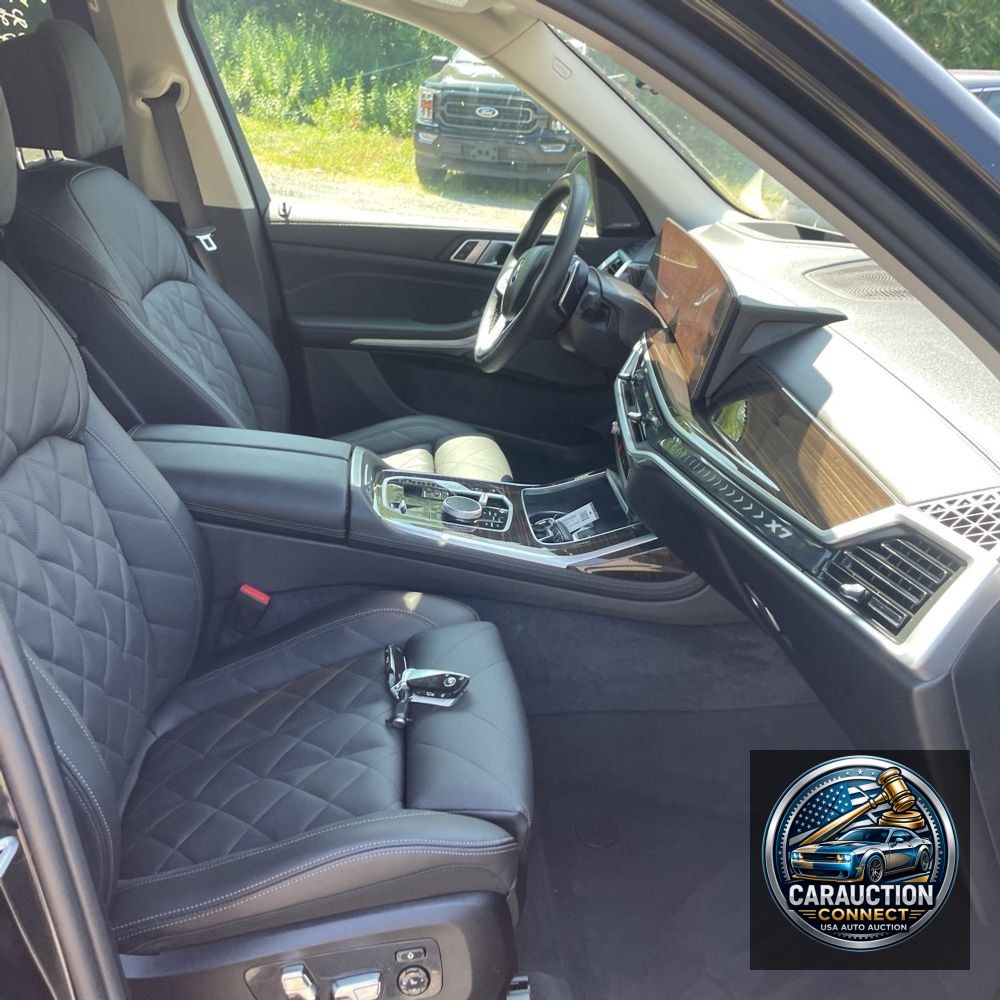 2025 BMW X7 XDrive40i