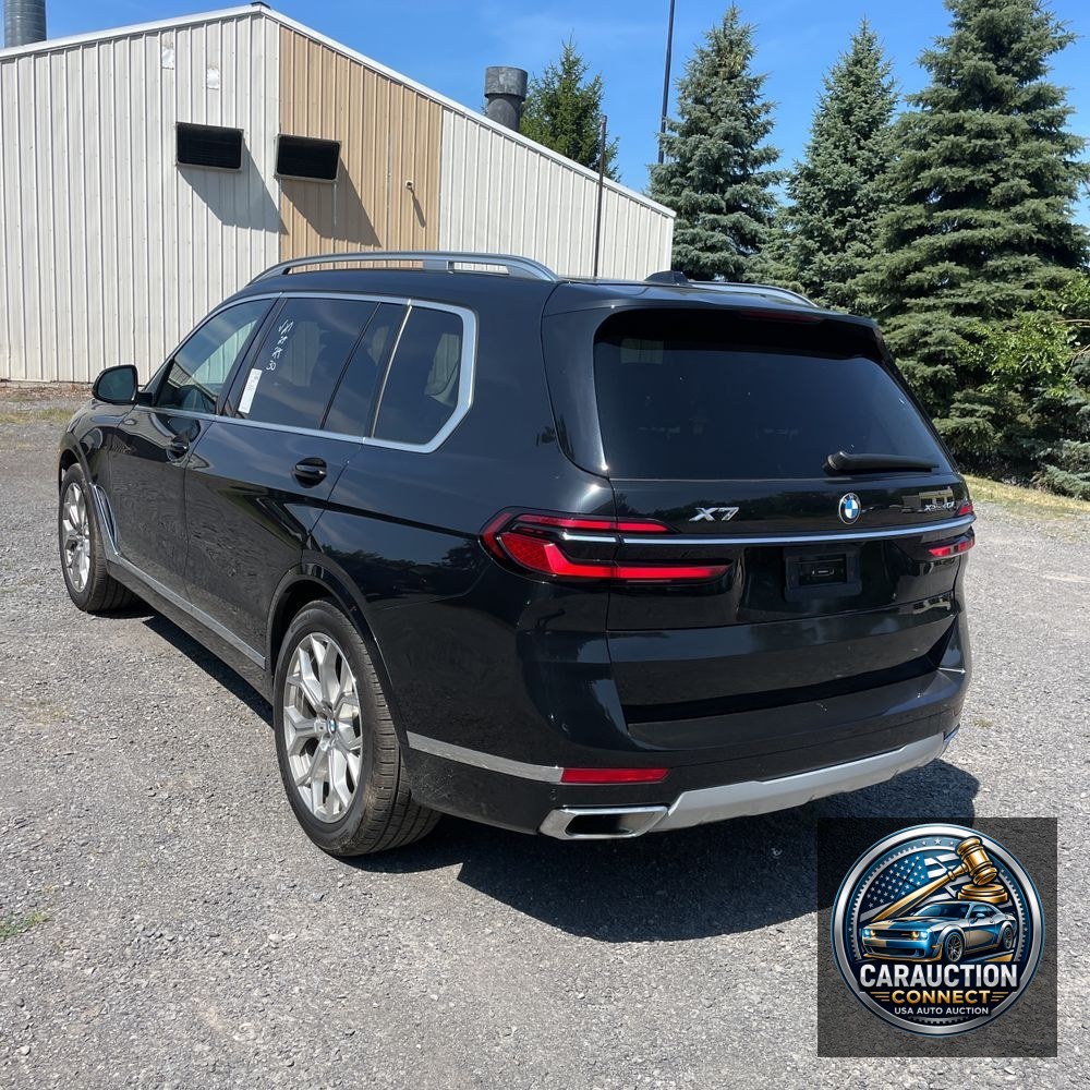 2025 BMW X7 XDrive40i